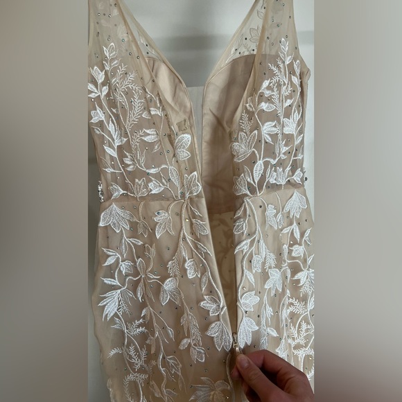 Fleurette Bridal Gown - Picture 9 of 11